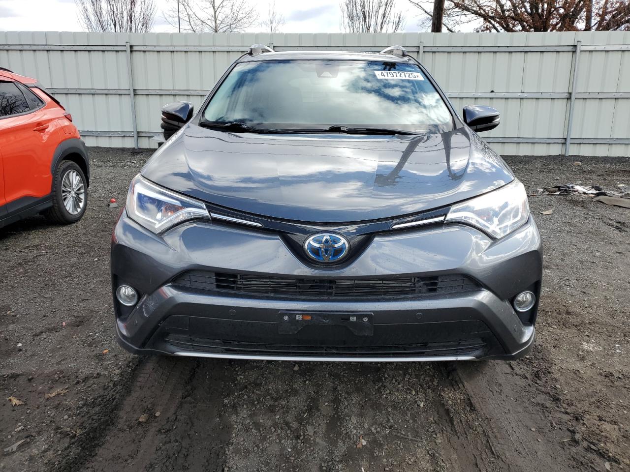 2018 Toyota RAV 4 - Image 5