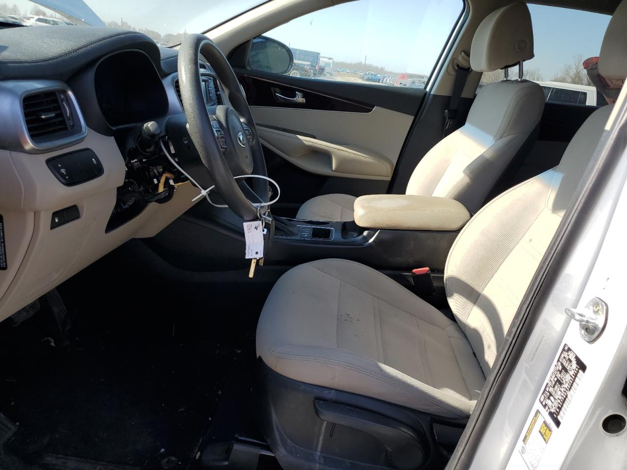 2017 Kia Sorento - Image 7