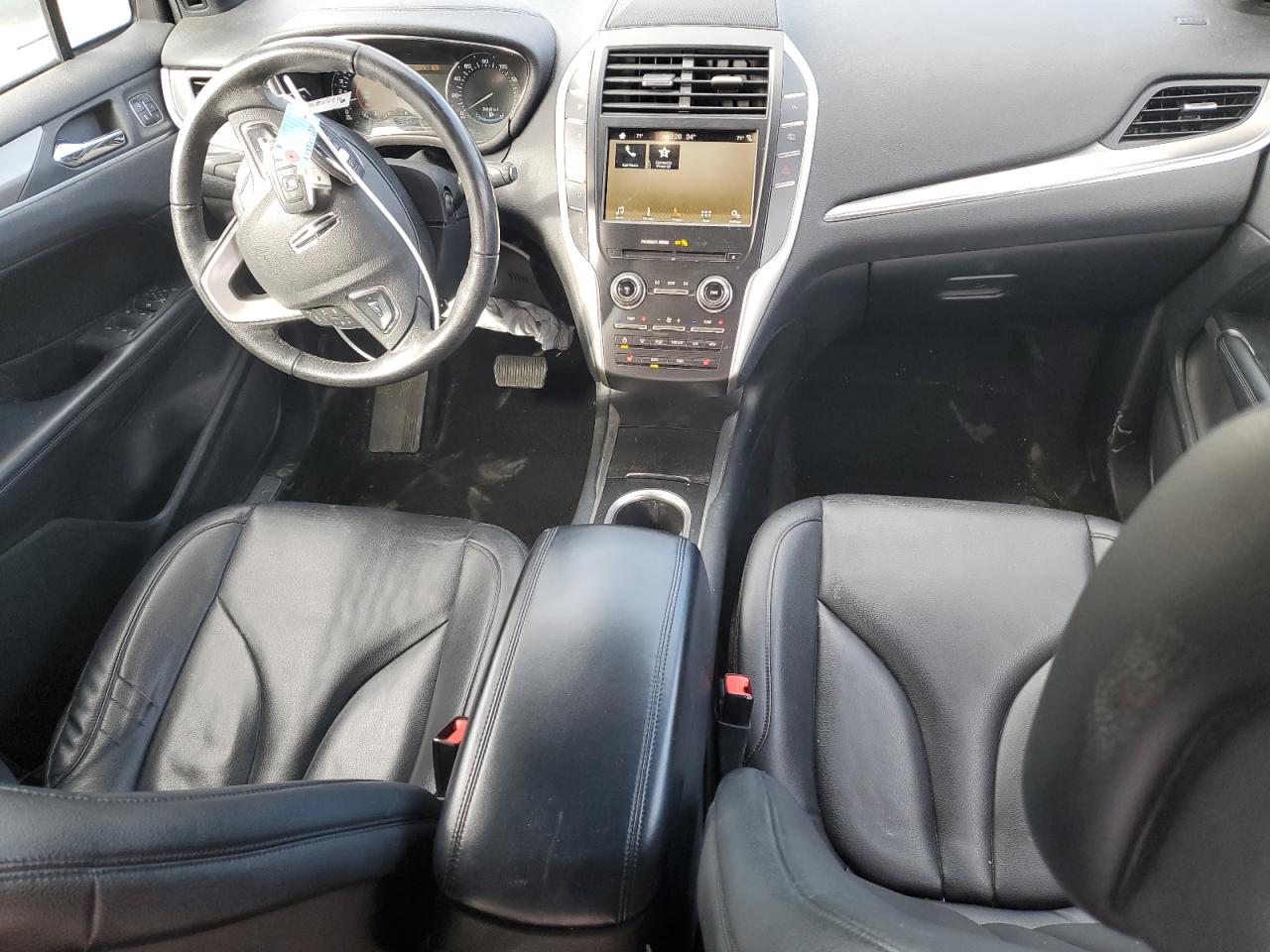 2019 Lincoln MKZ - Image 8