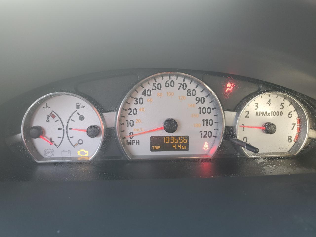 2007 Saturn ION - Image 9