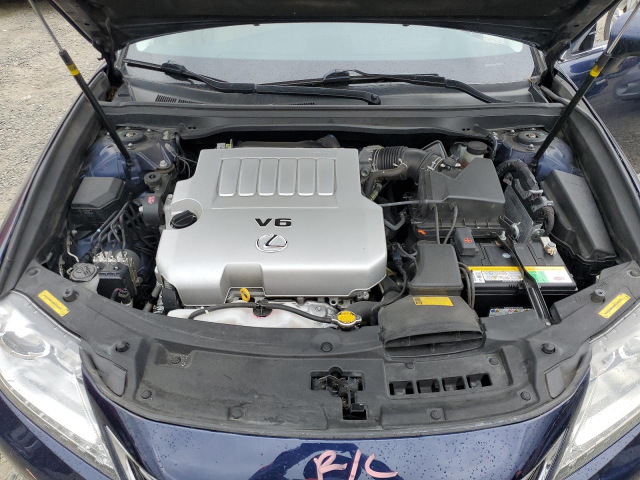 2013 Lexus ES - Image 11