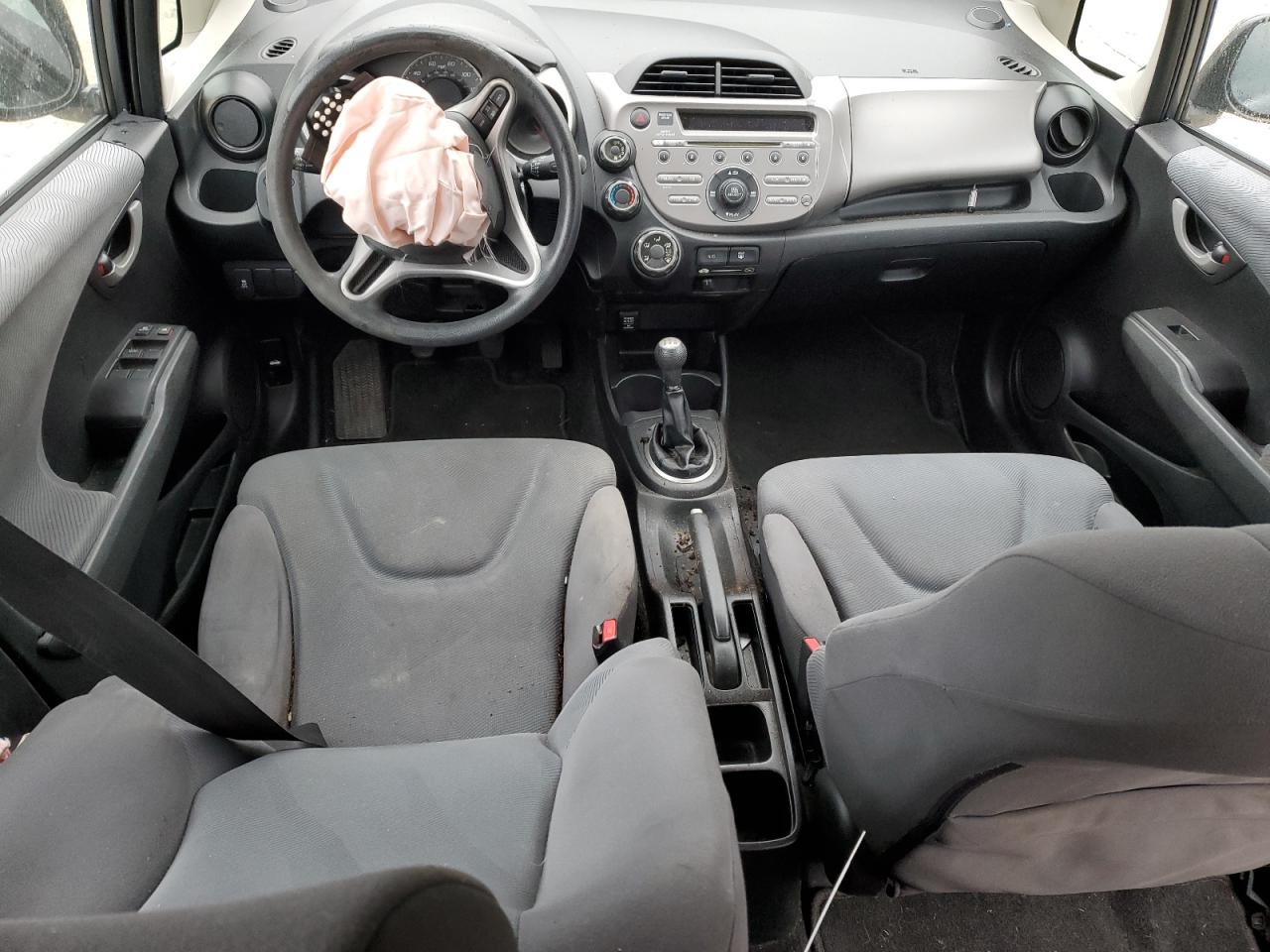 2013 Honda Fit - Image 8
