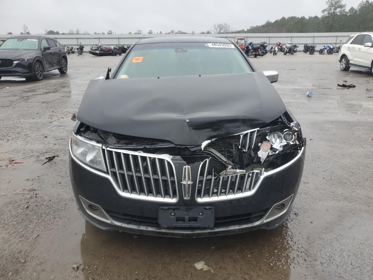 2012 Lincoln MKZ - Image 5