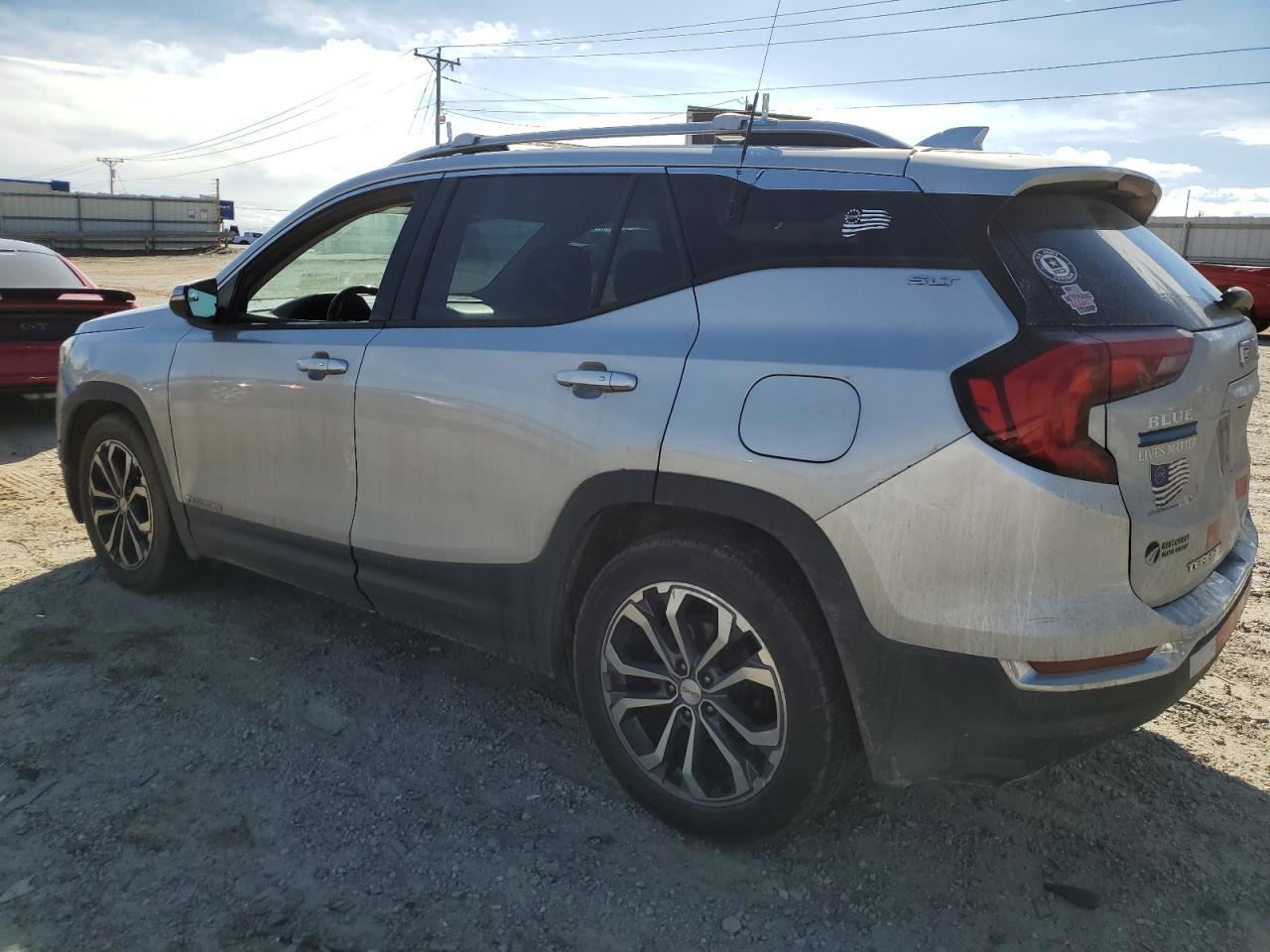 2019 GMC Terrain - Image 2