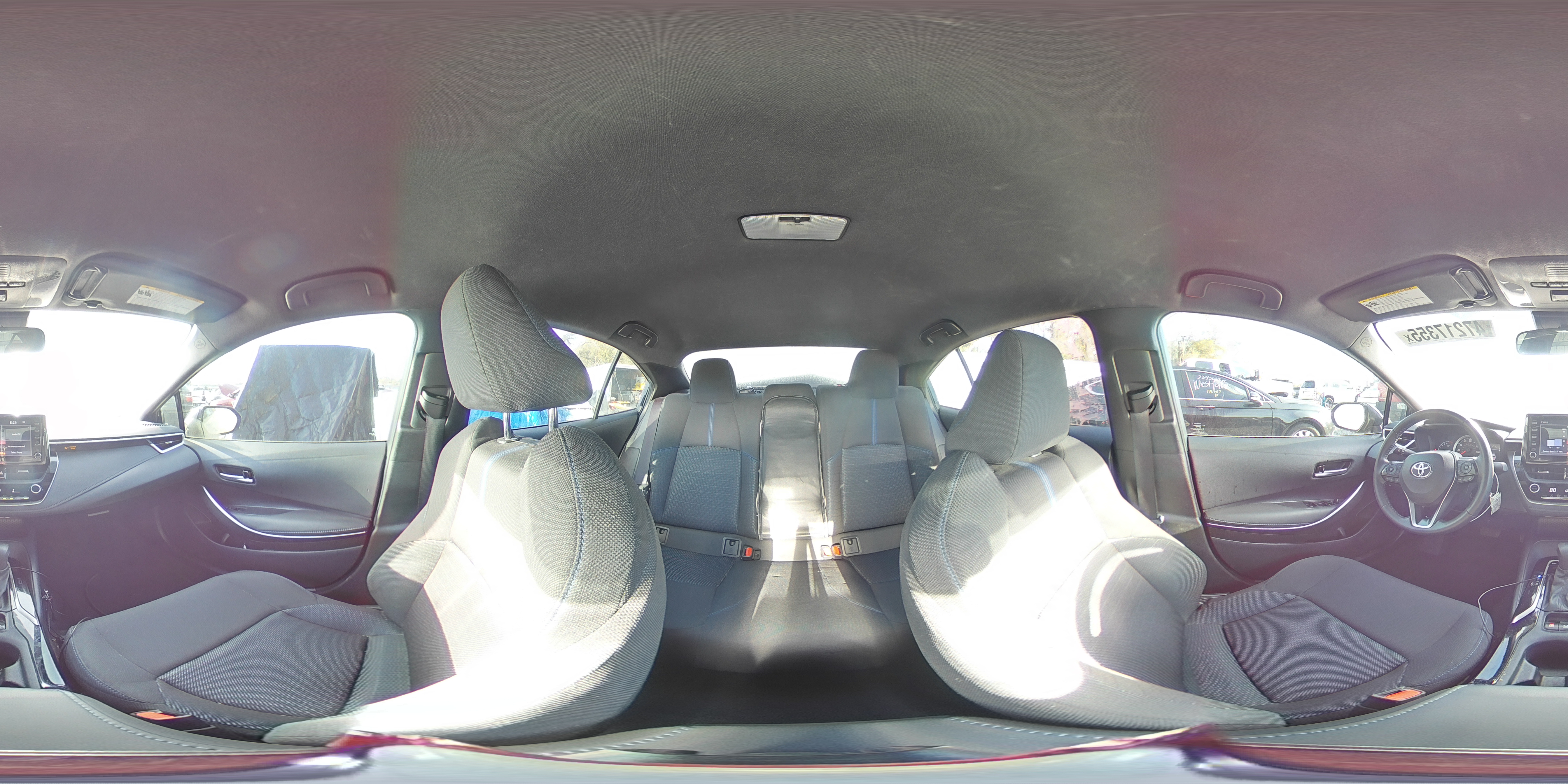 2021 Toyota Corolla - Image 12