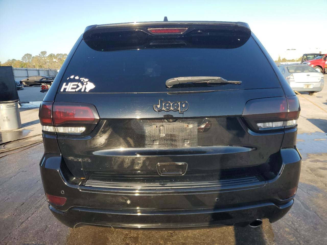 2018 Jeep Grand Cherokee - Image 6