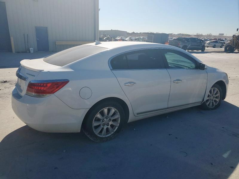  BUICK LACROSSE 2013 Белый