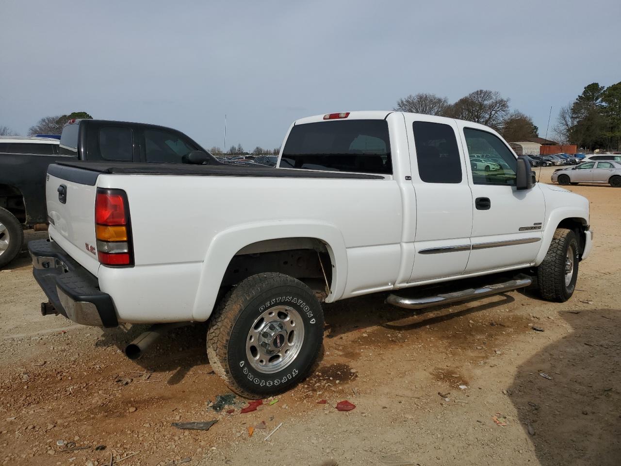 2007 GMC Sierra - Image 3