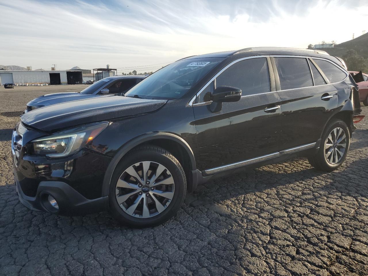 2018 Subaru Outback - Image 1