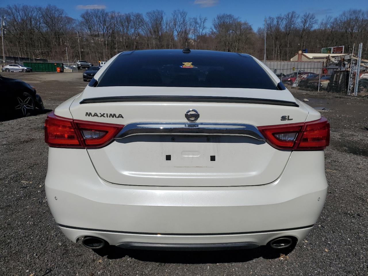 2017 Nissan Maxima - Image 6