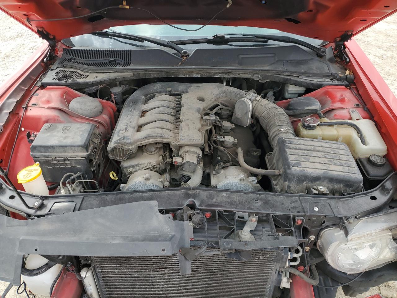 2010 Dodge Challenger - Image 12