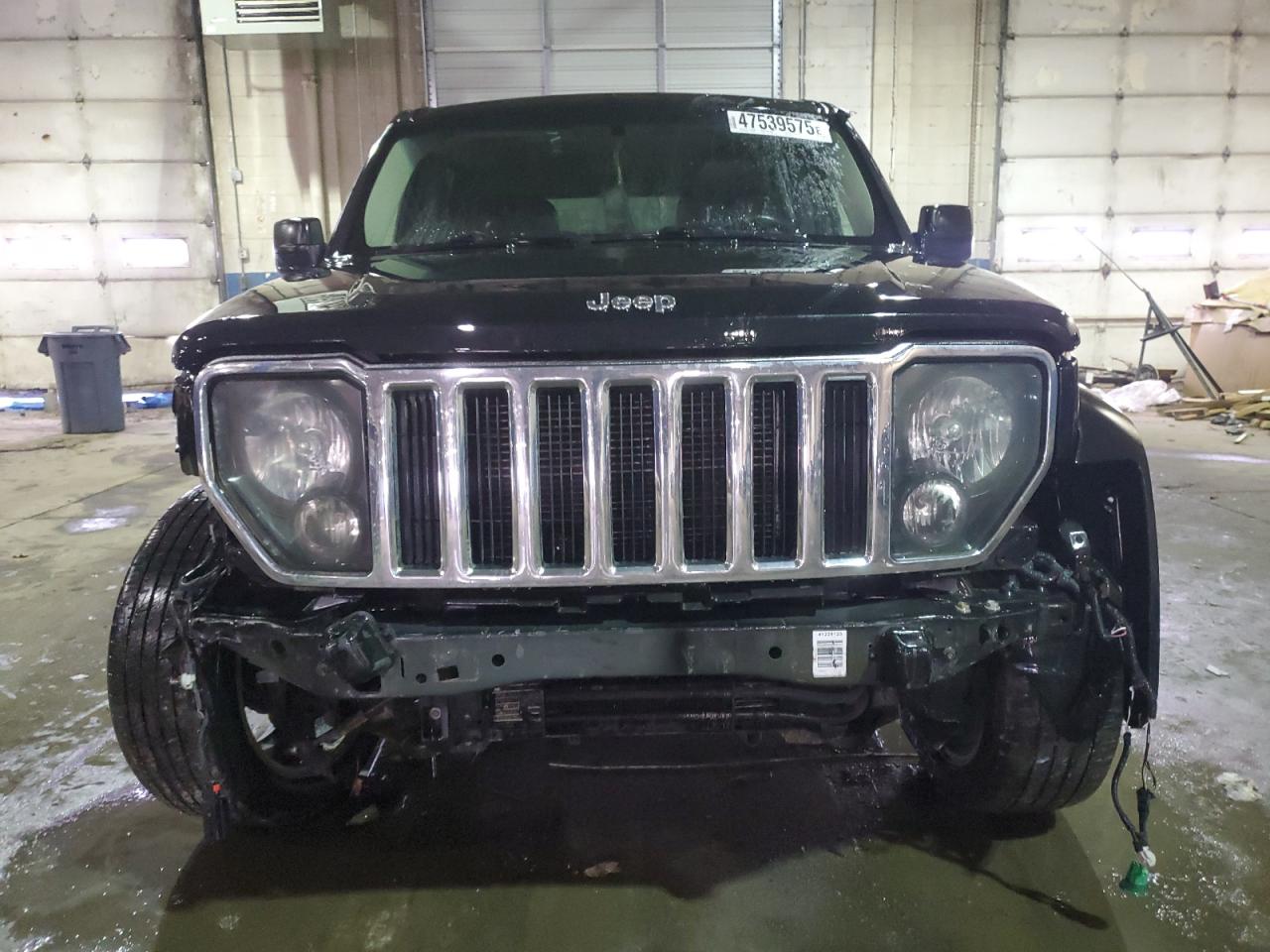 2012 Jeep Liberty (North America) - Image 5