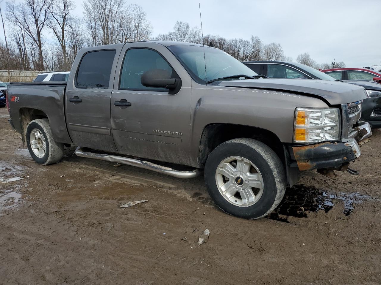 2013 Chevrolet Silverado - Image 4