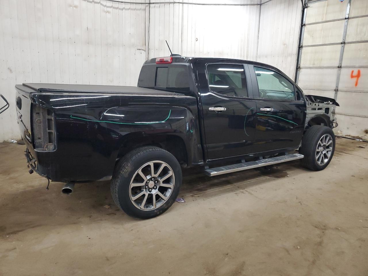 2018 GMC Canyon - Image 3
