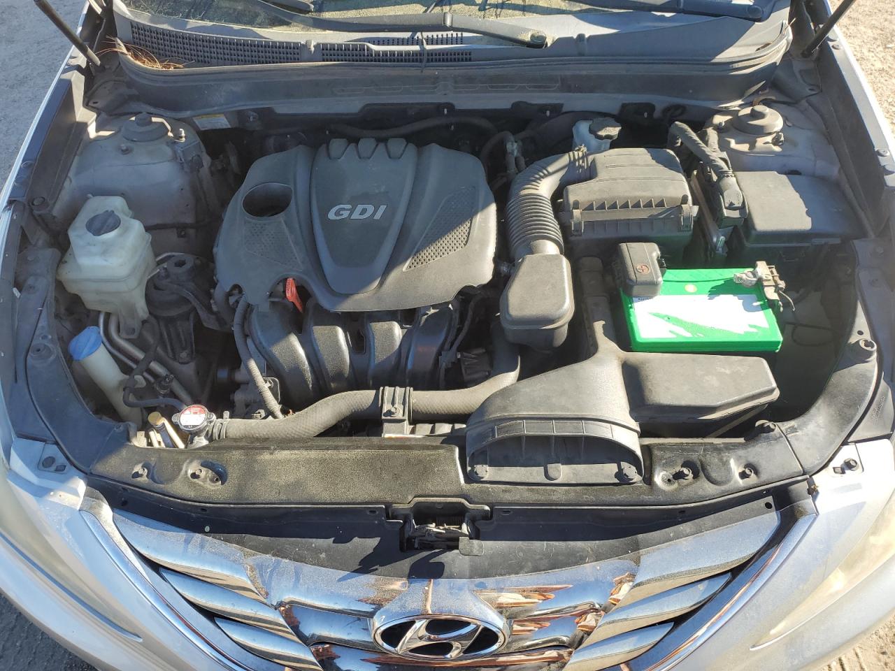 2011 Hyundai Sonata - Image 11