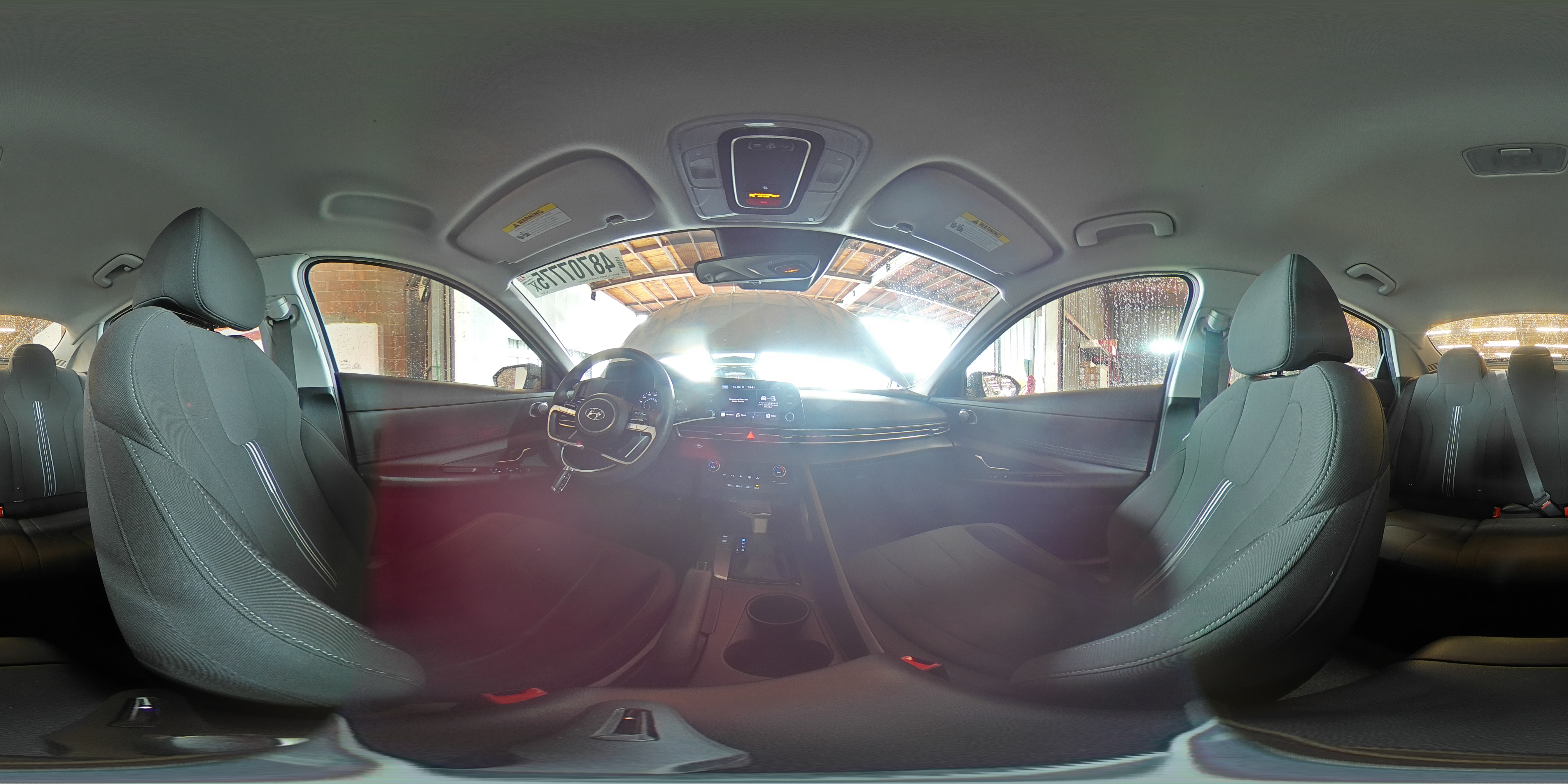 2022 Hyundai Elantra - Image 13