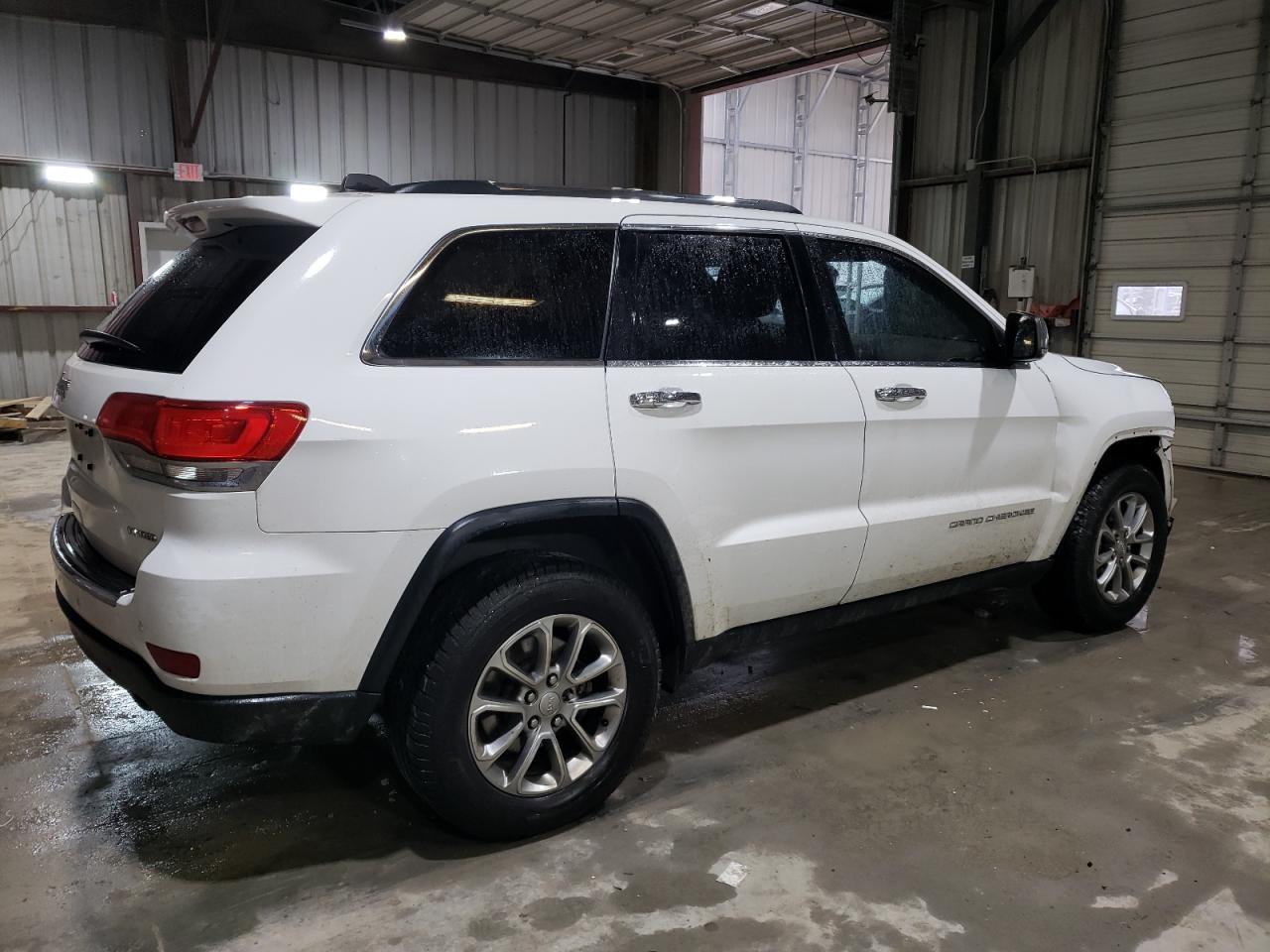 2015 Jeep Grand Cherokee - Image 3