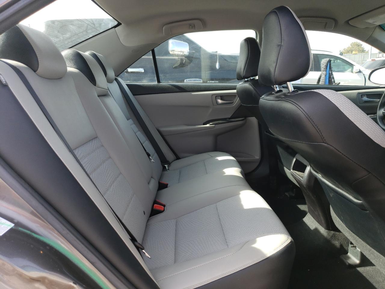2017 Toyota Camry - Image 10