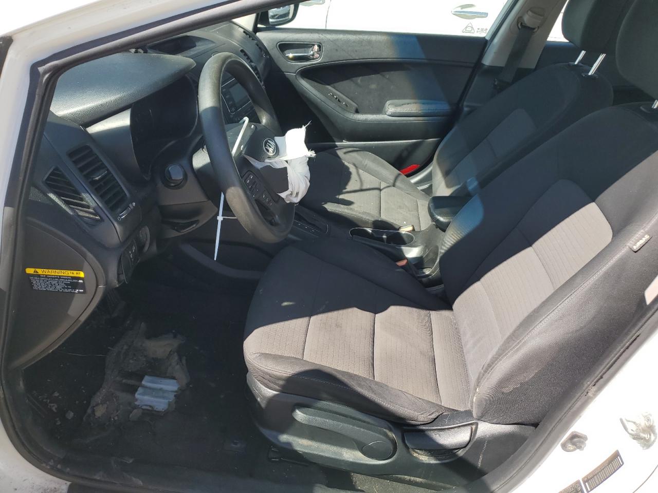 2014 Kia Forte - Image 7