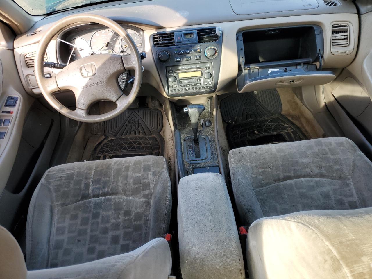 2001 Honda Accord - Image 8