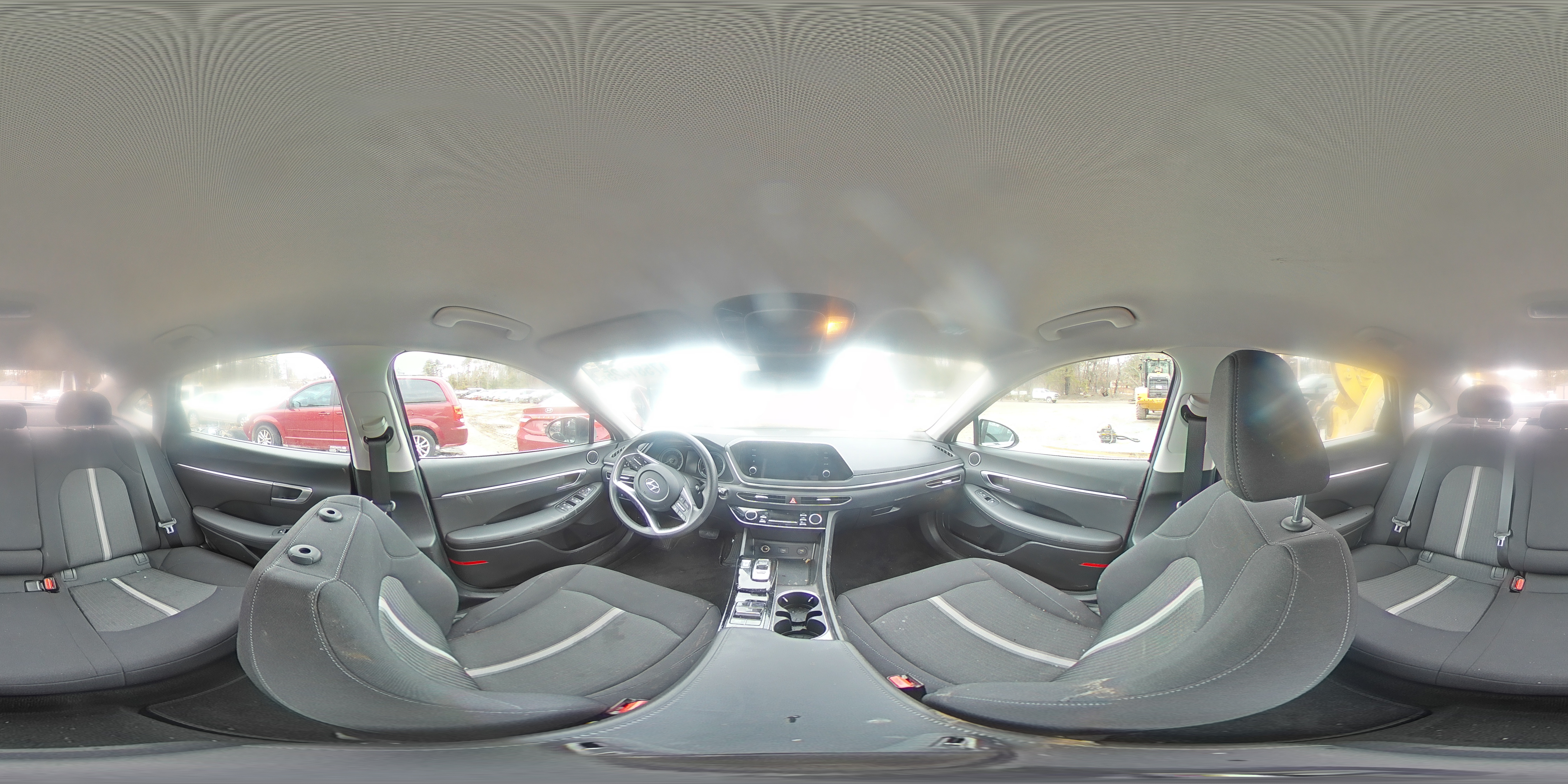 2022 Hyundai Sonata - Image 13