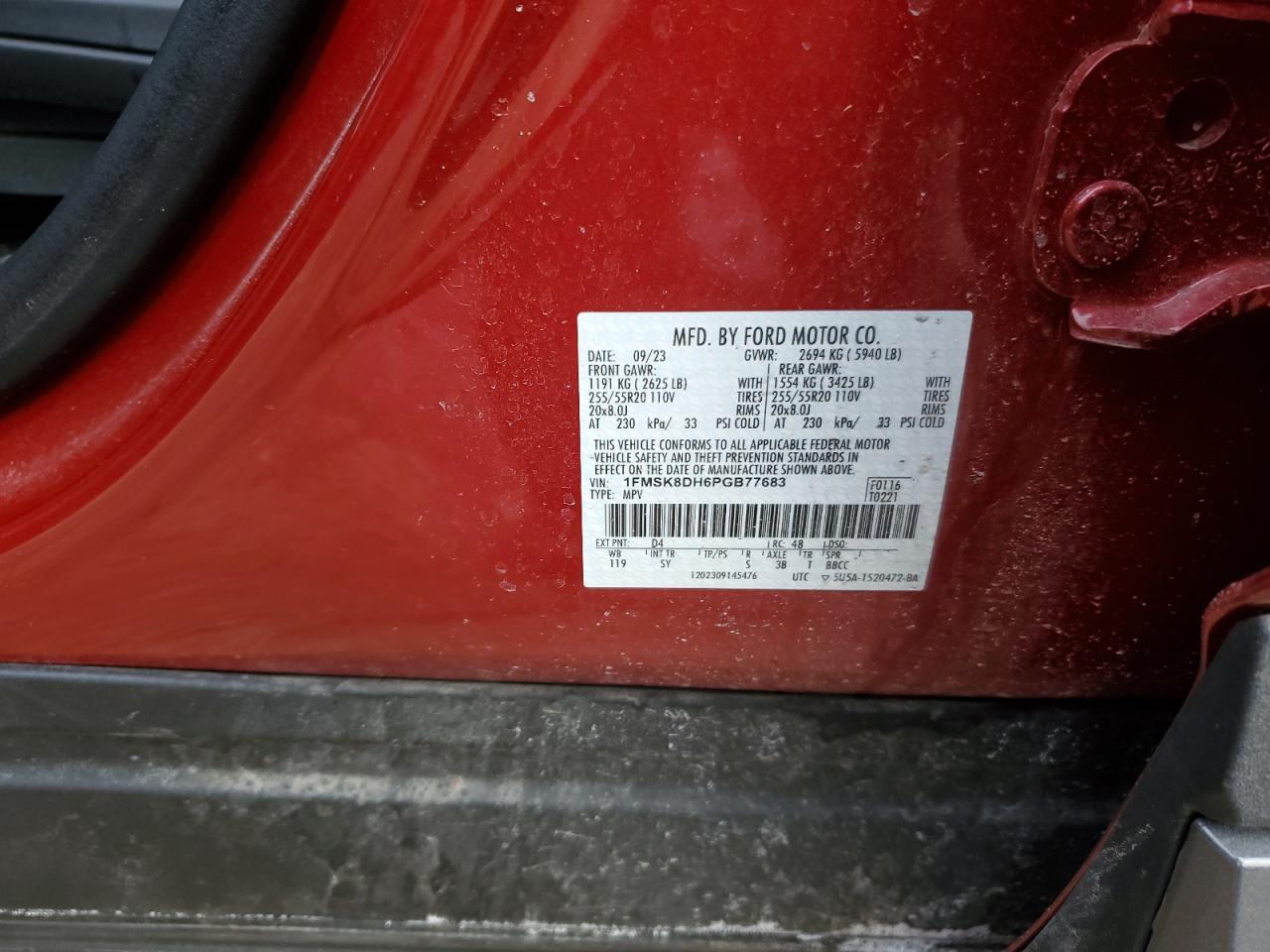 2023 Ford Explorer - Image 15