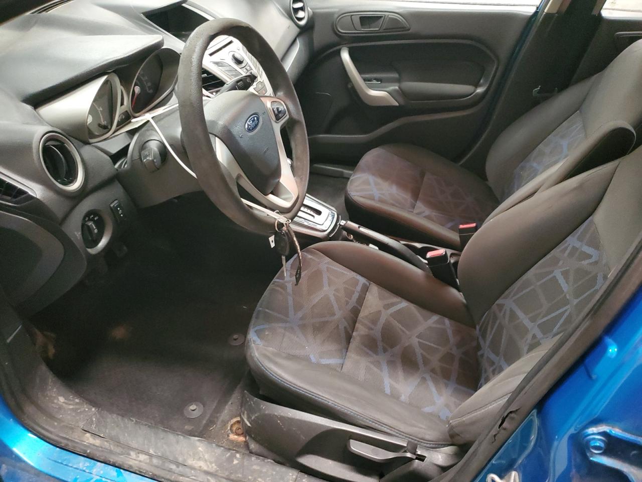 2013 Ford Fiesta - Image 7