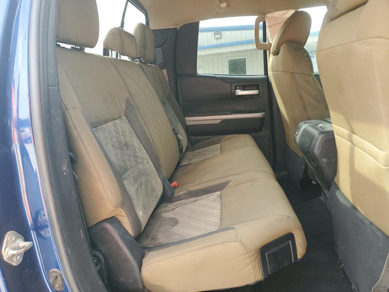 2014 Toyota Tundra - Image 10