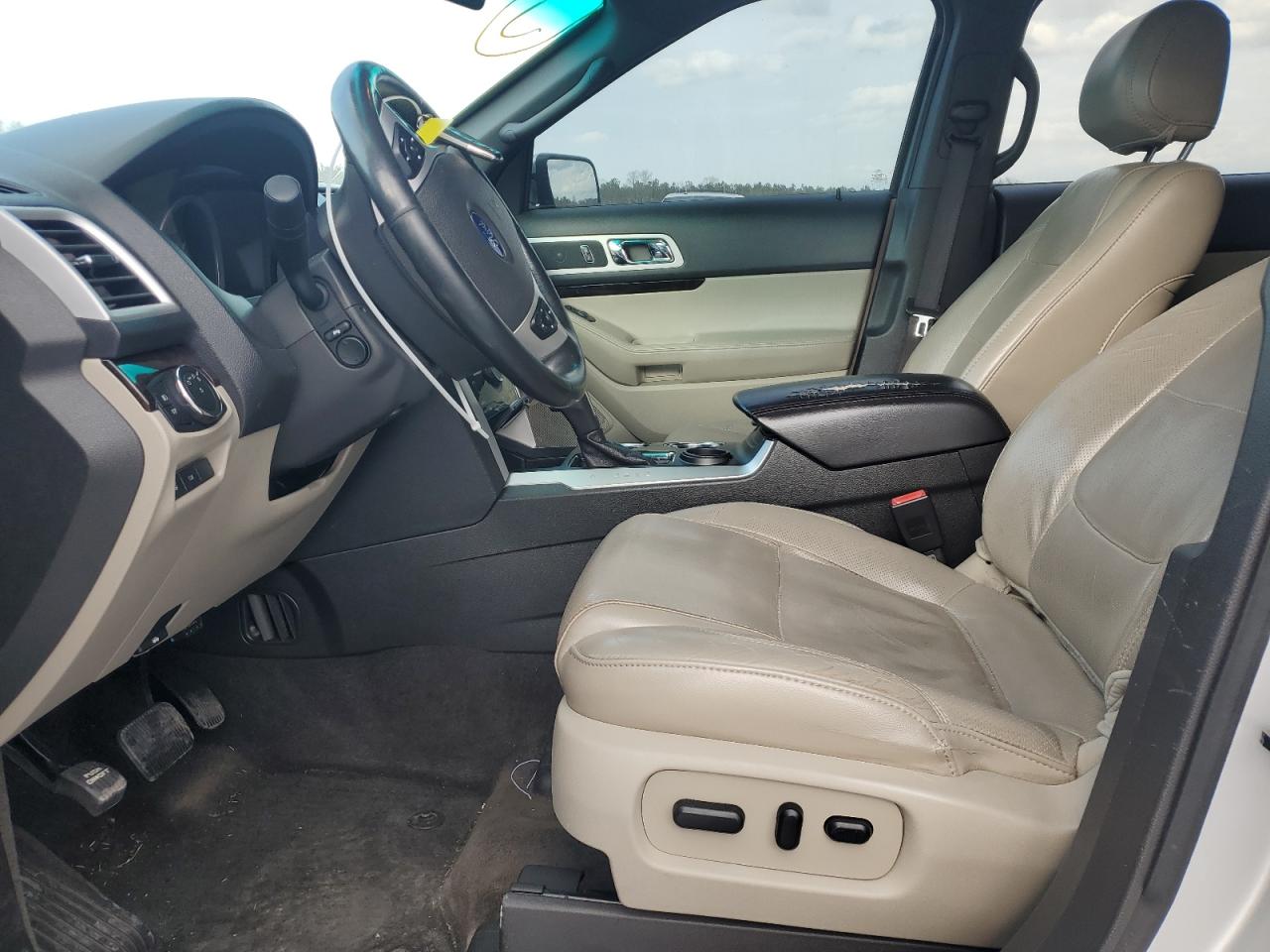 2013 Ford Explorer - Image 7