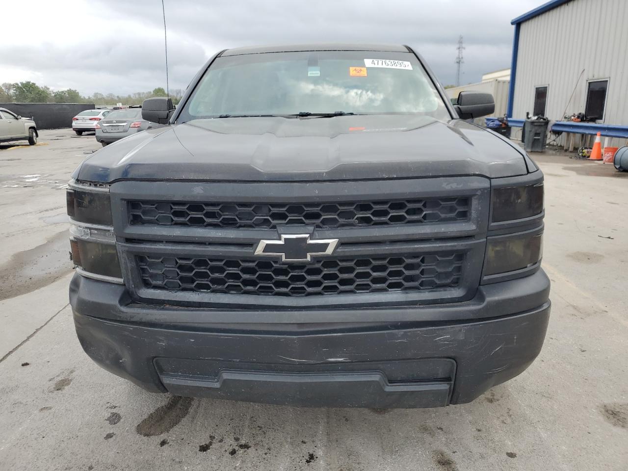 2015 Chevrolet Silverado - Image 5