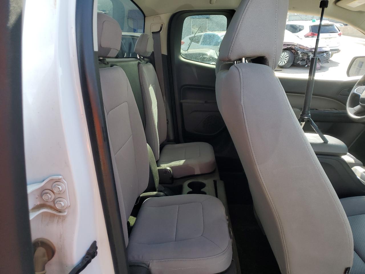 2016 Chevrolet Colorado - Image 10