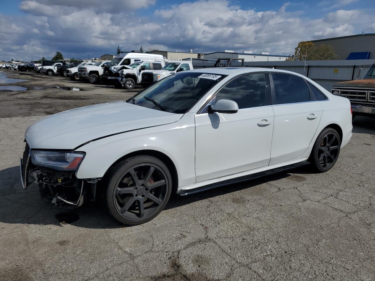 2014 Audi A4 Premium Plus продається в Bakersfield, CA - Front End