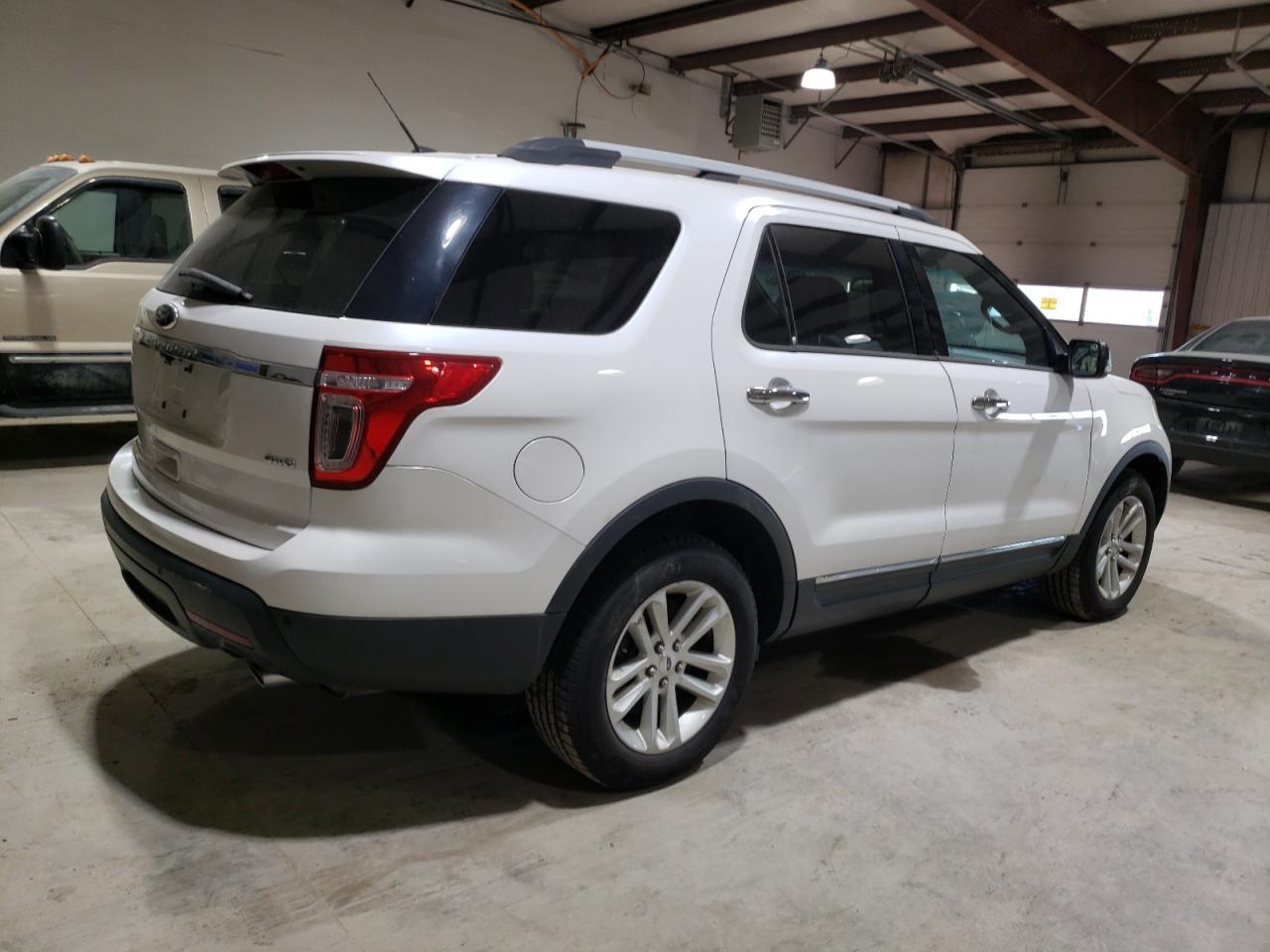 2014 Ford Explorer - Image 3