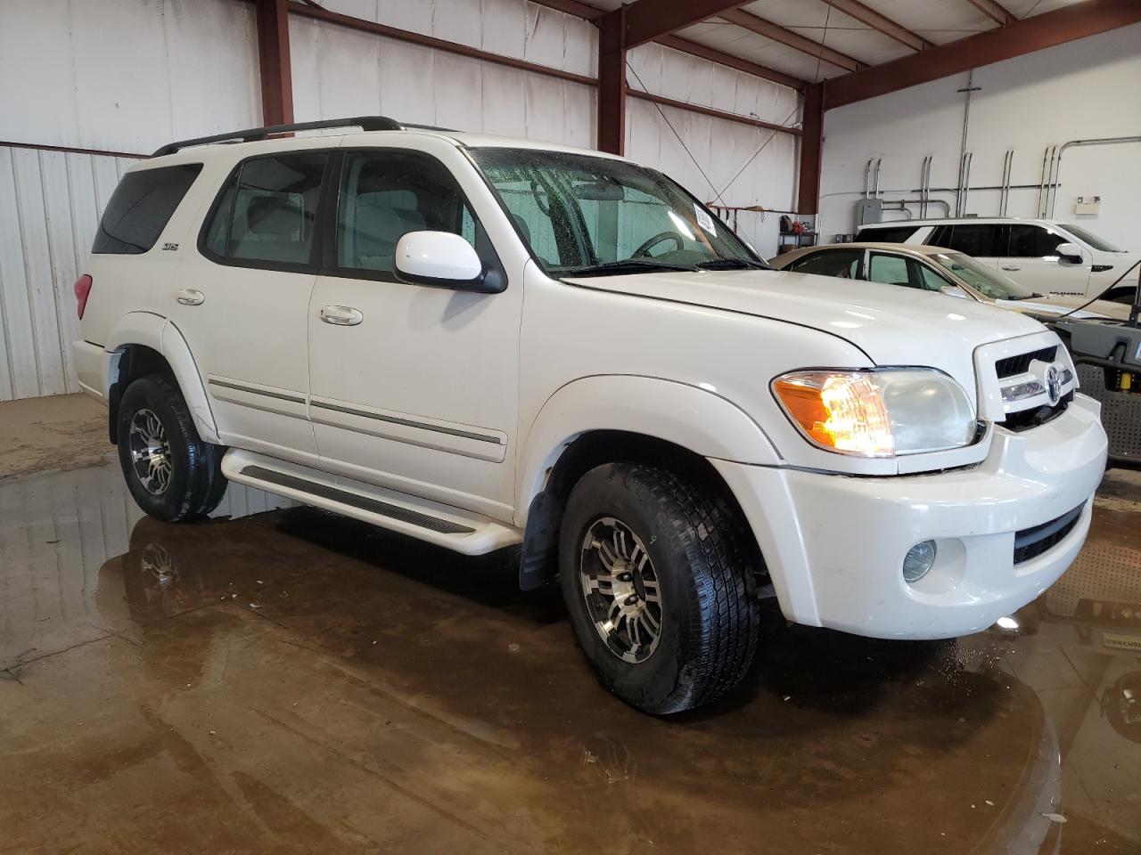 2006 Toyota Sequoia - Image 4