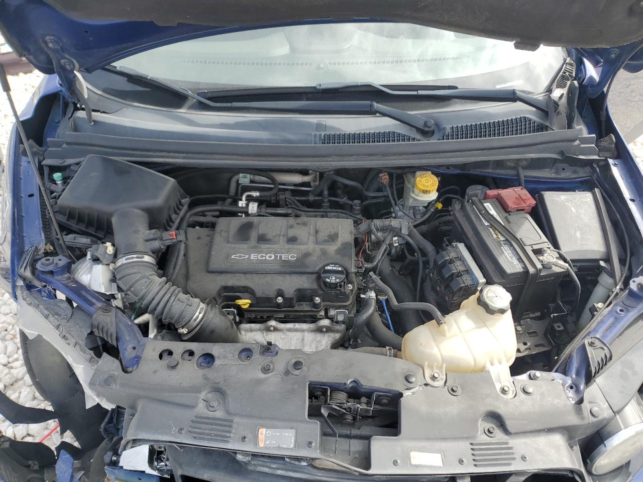 2014 Chevrolet Sonic - Image 11