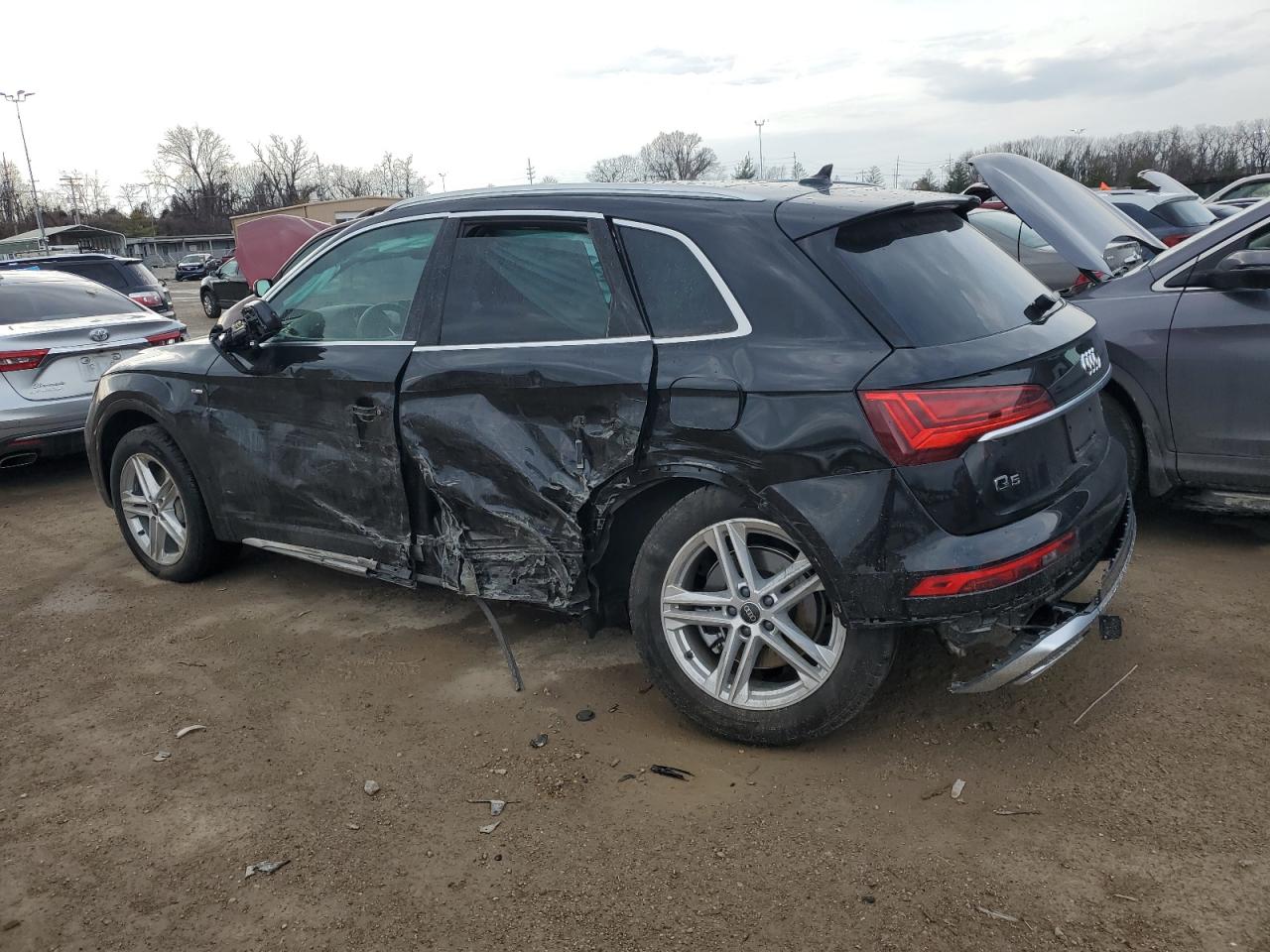 2024 Audi Q5 - Image 2