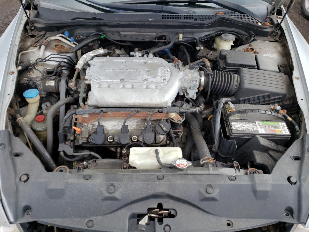 2004 Honda Accord - Image 11