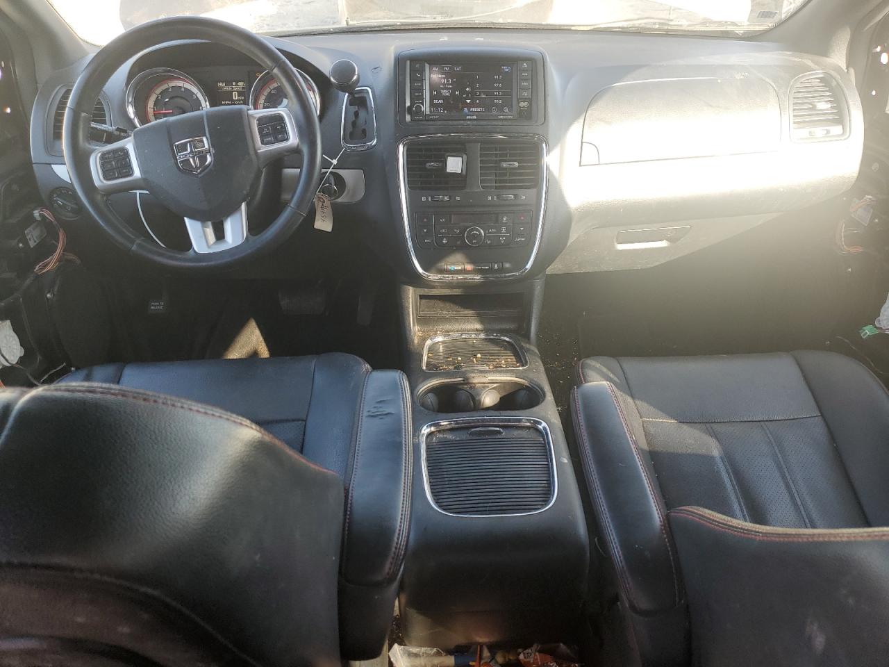 2018 Dodge Caravan - Image 8