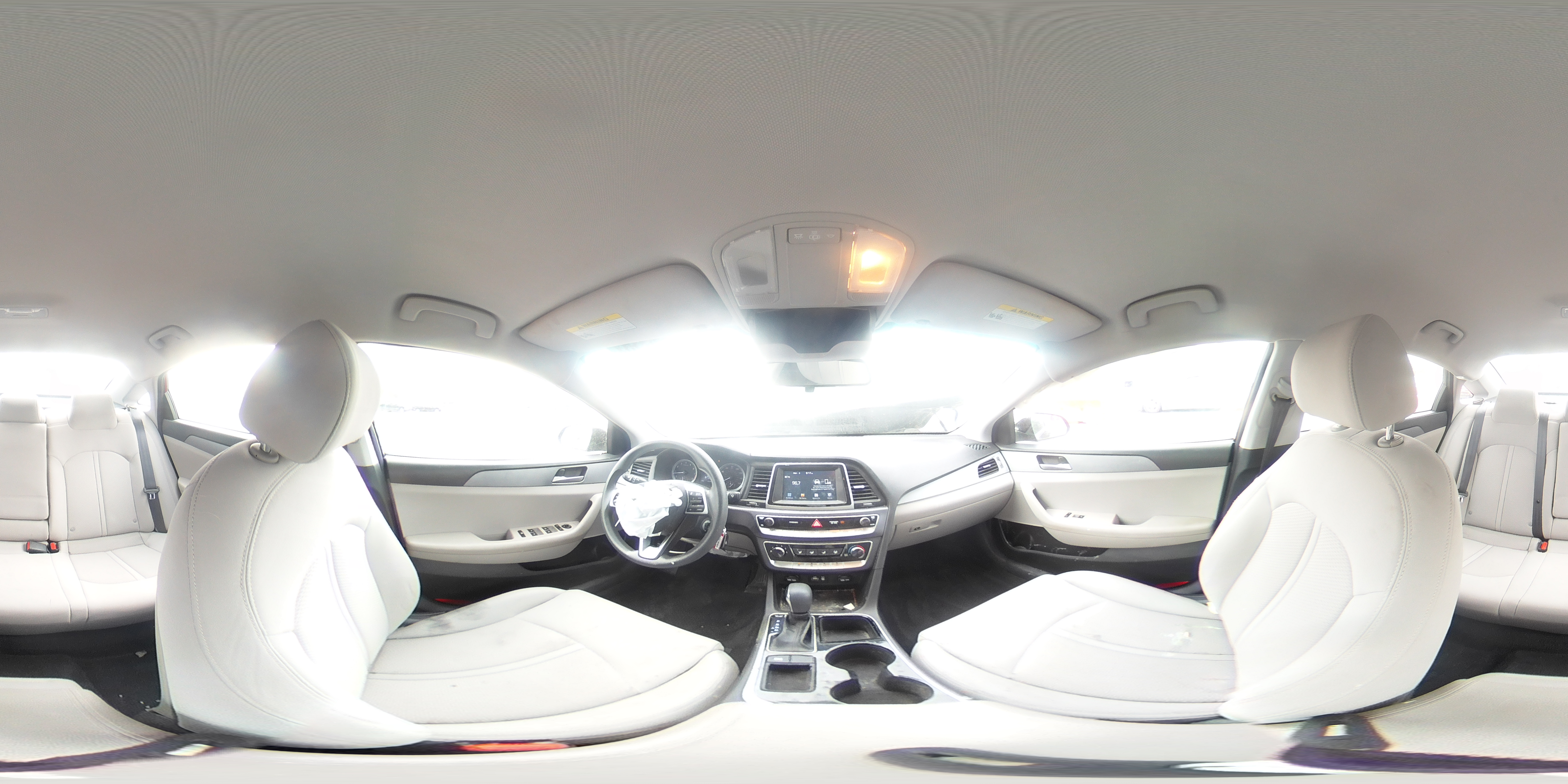 2019 Hyundai Sonata - Image 12