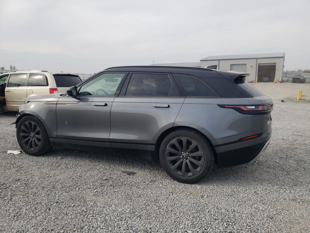 2018 Land Rover Range Rover - Image 2