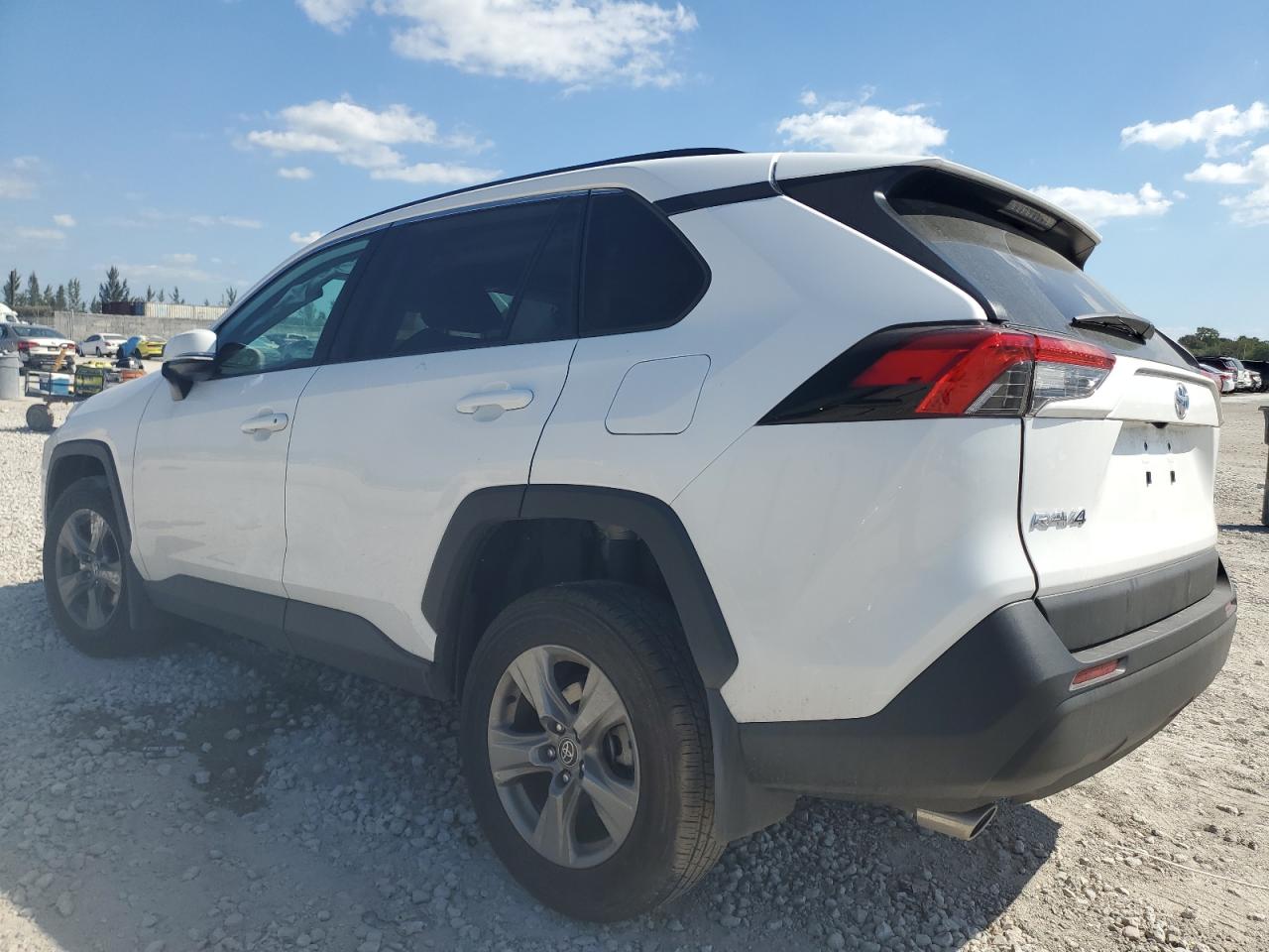2024 Toyota RAV 4 - Image 2