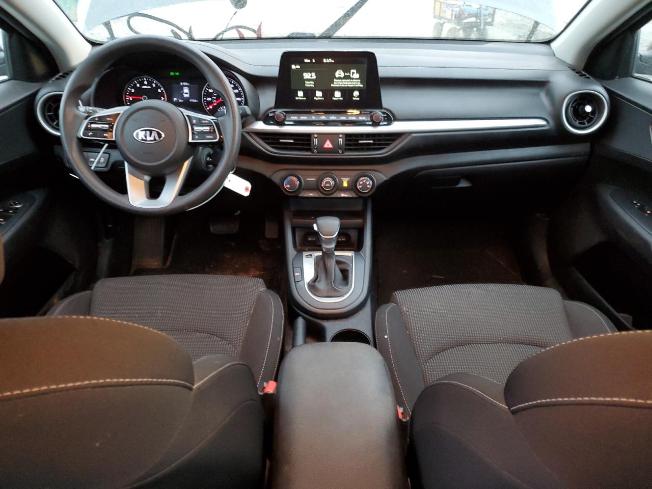 2020 Kia Forte - Image 8