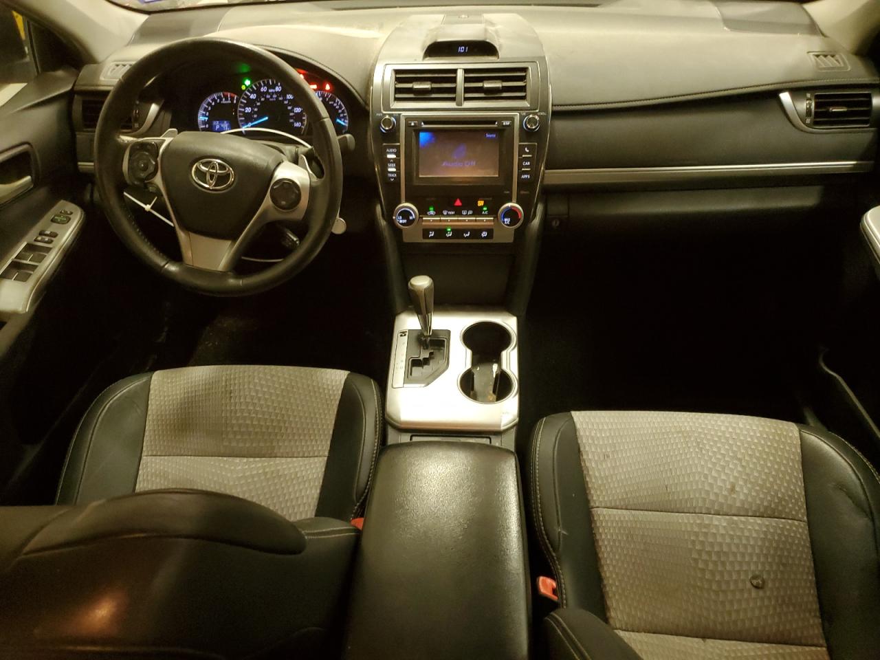 2013 Toyota Camry - Image 8