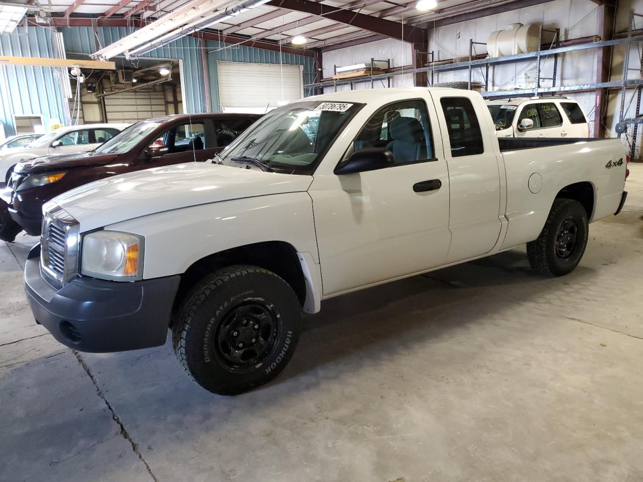2007 Dodge Dakota St for Sale in Eldridge, IA - Side
