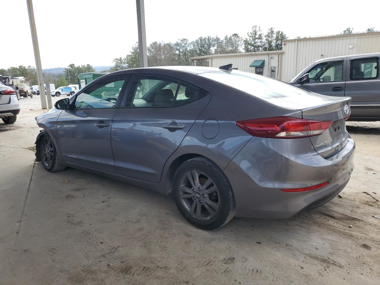 2018 Hyundai Elantra - Image 2