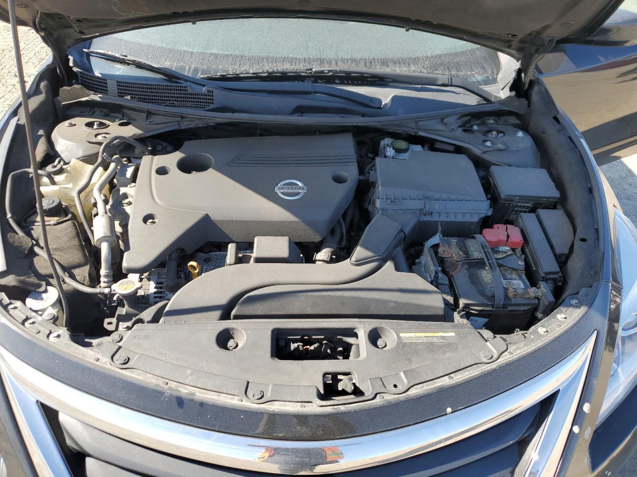 2015 Nissan Altima - Image 11