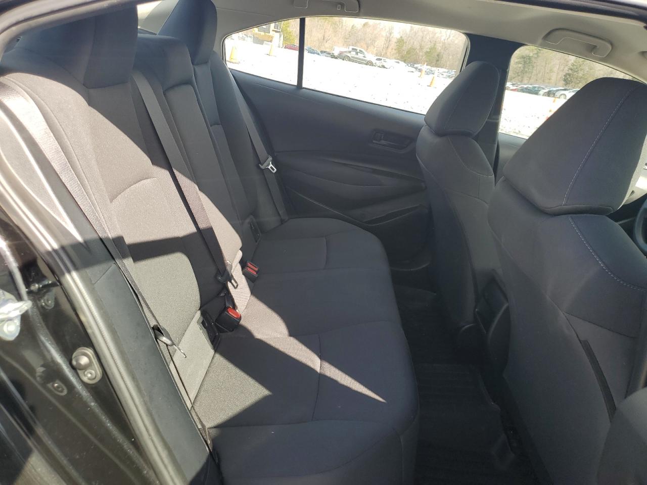 2022 Toyota Corolla - Image 10