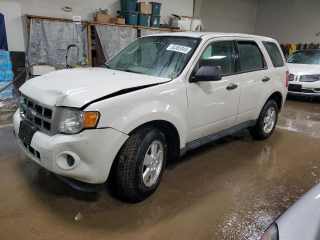  FORD ESCAPE 2012 Белый