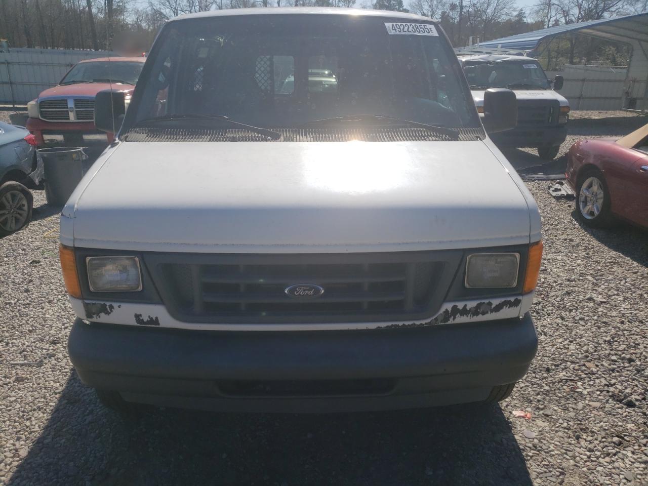 2005 Ford Econoline - Image 5