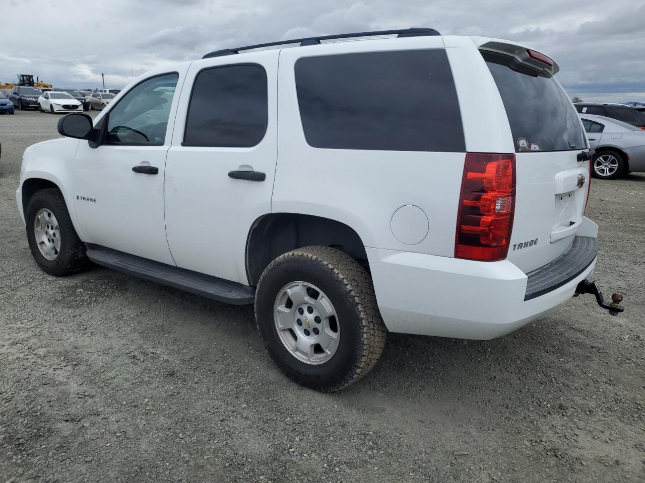 2009 Chevrolet Tahoe - Image 2